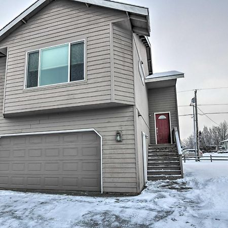 Cozy Anchorage Townhome Less Than Half Mile To Jewel Lake! Exterior photo